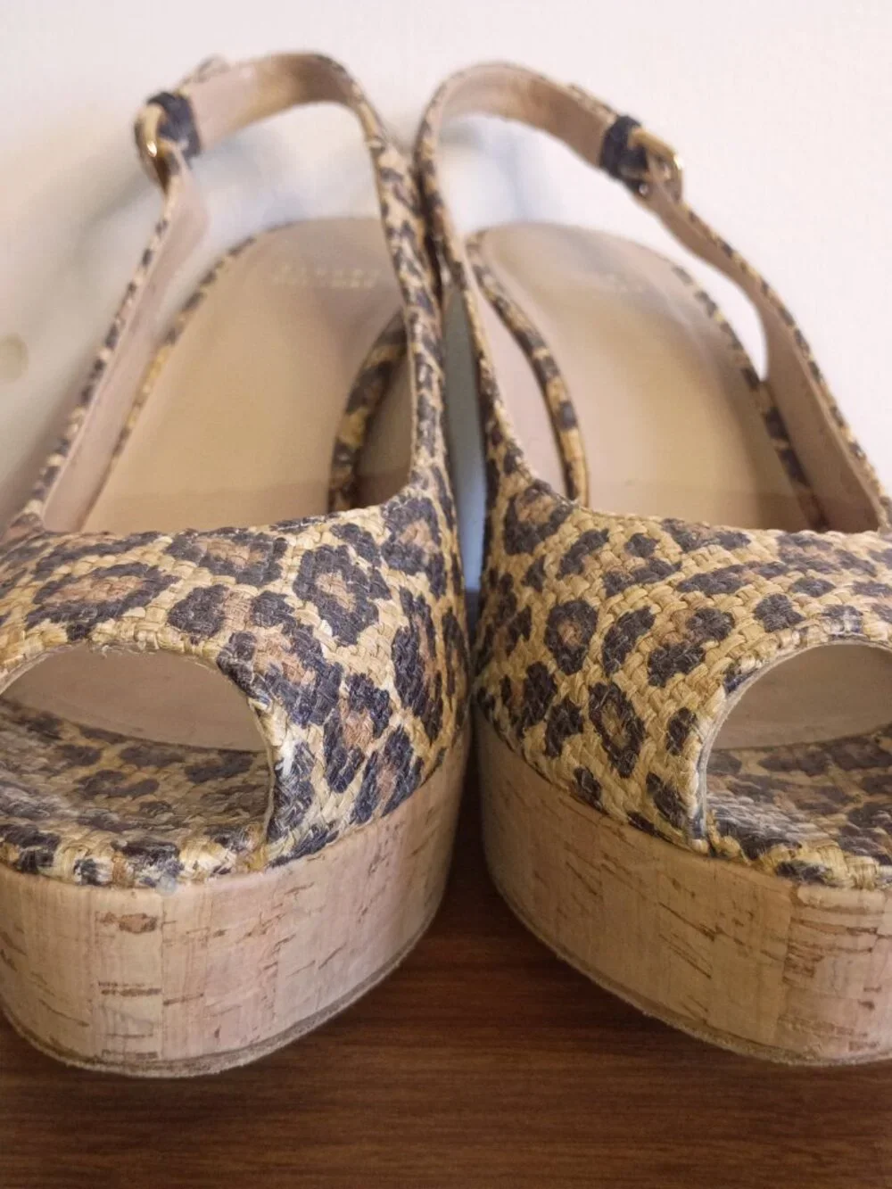 STUART WEITZMAN Sz 10N Animal Print Peep Toe Sling Back Wedge Heels - Picture 7 of 13
